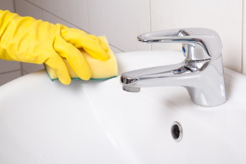 Tenancy cleaning checklist and move-out preparation in SW4